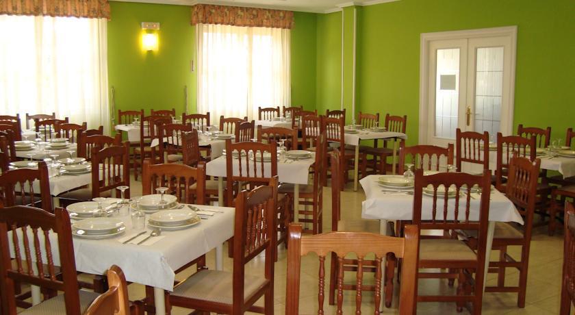 Hotel Costa Cantabra Argoños Exteriör bild